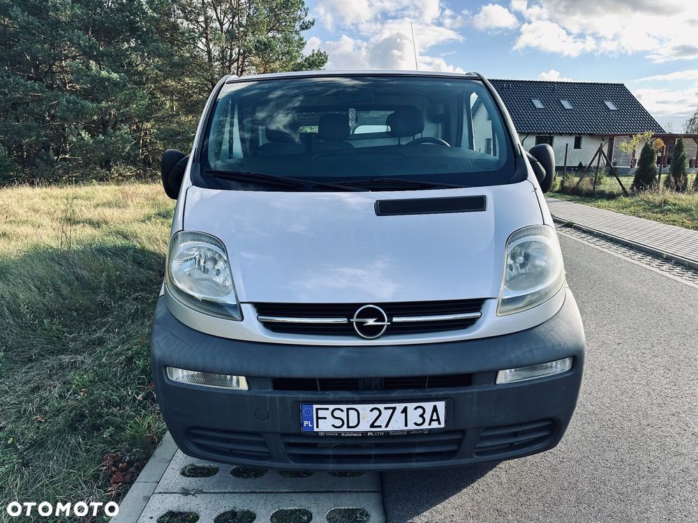 Opel Vivaro - 2