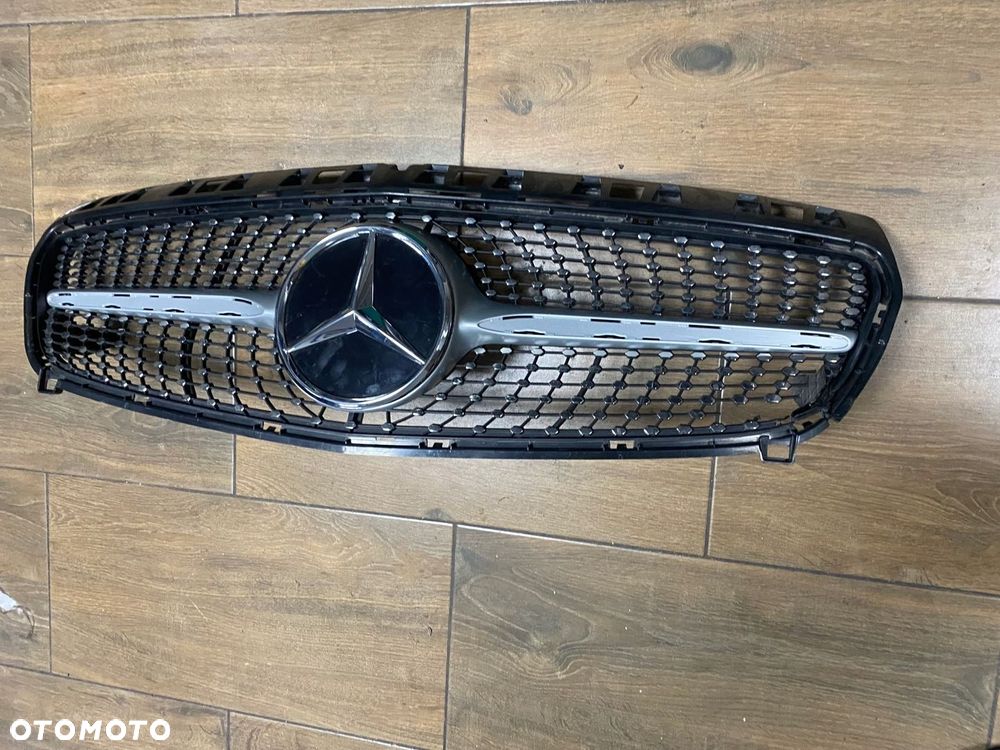 GRILL MERCEDES A-KLASA W176 AMG DIAMOND - 2