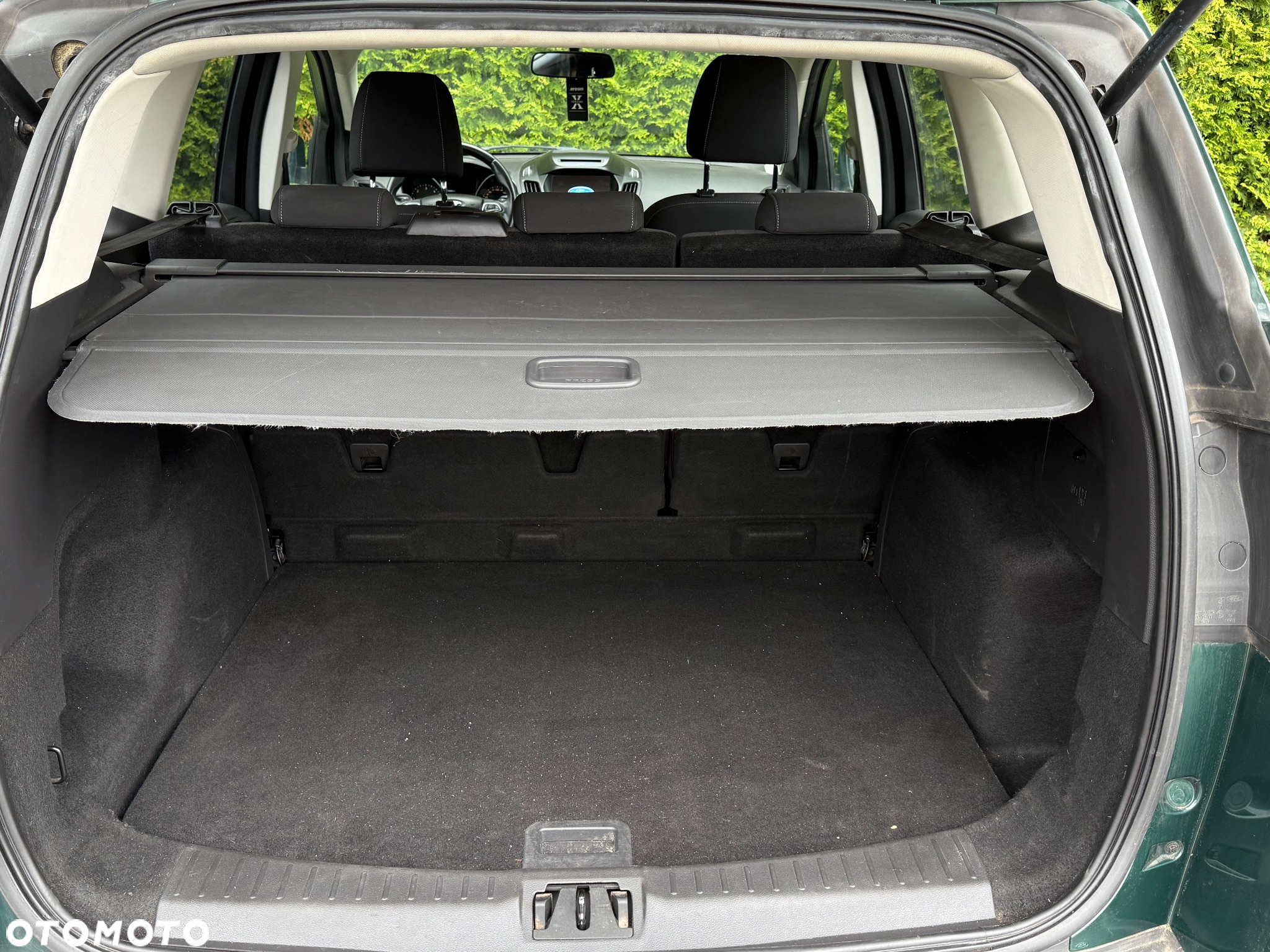 Ford Kuga - 13