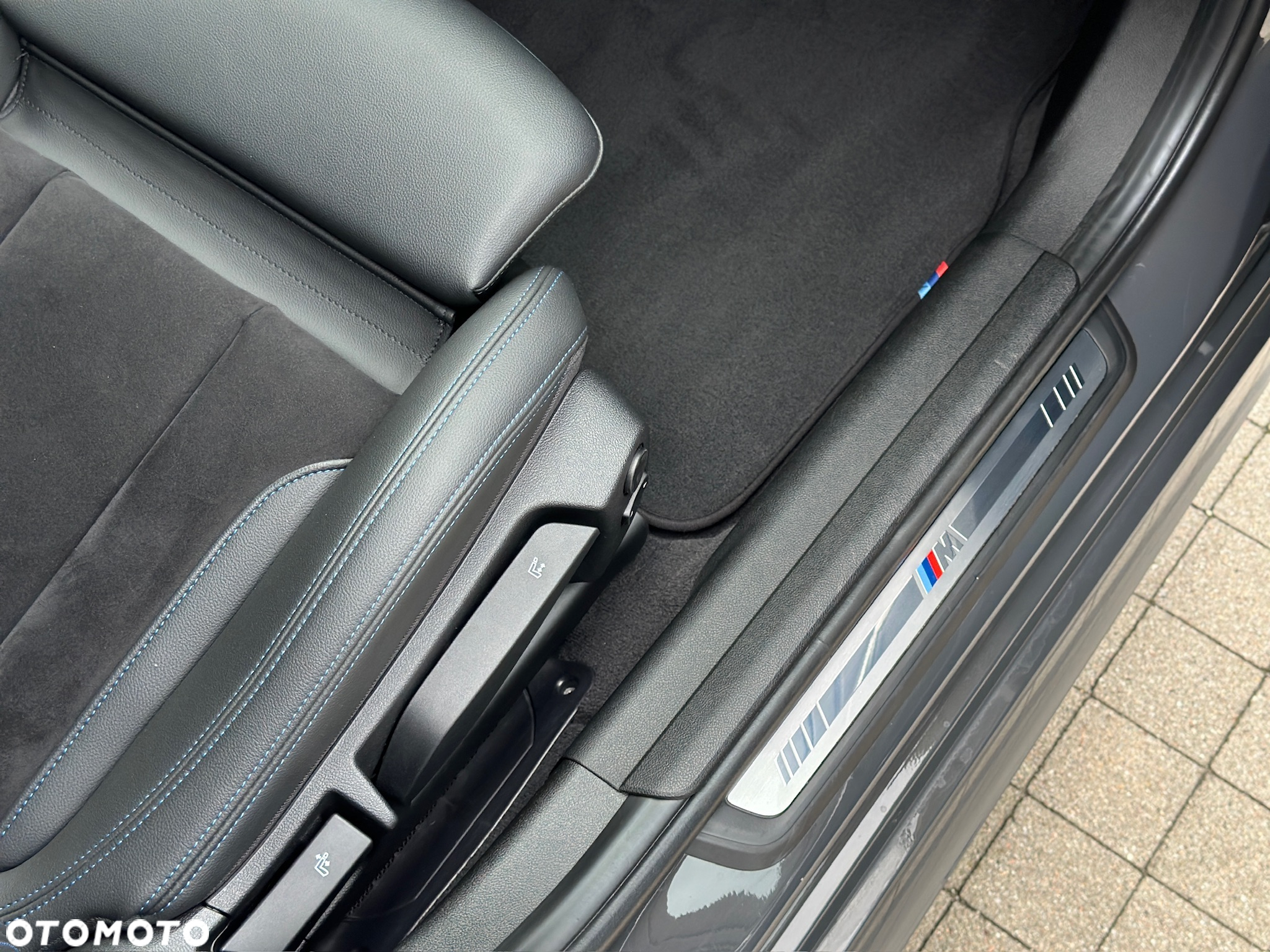 BMW Seria 3 330i M Sport sport - 29