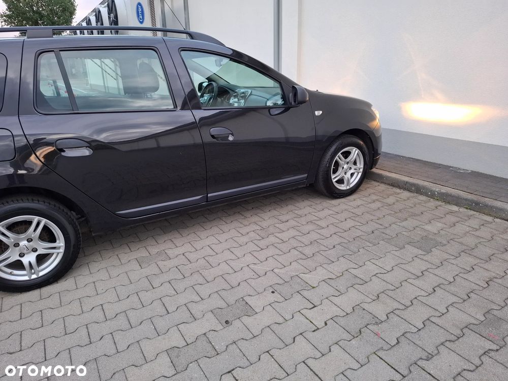Dacia Logan 1.2 16V 75 Laureate - 12