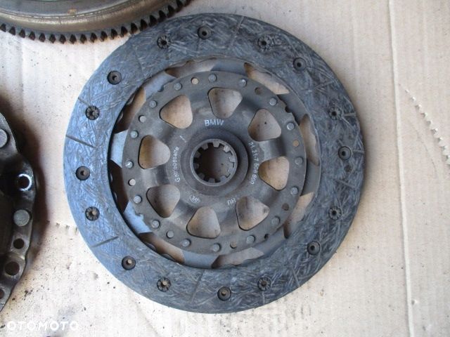 SPRZĘGŁO DWUMASA KOŁO DWUMASOWE BMW 3 E46 2.0B - 3