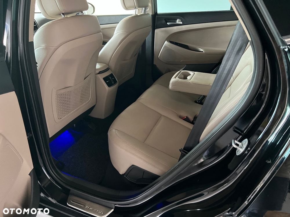 Hyundai Tucson - 25