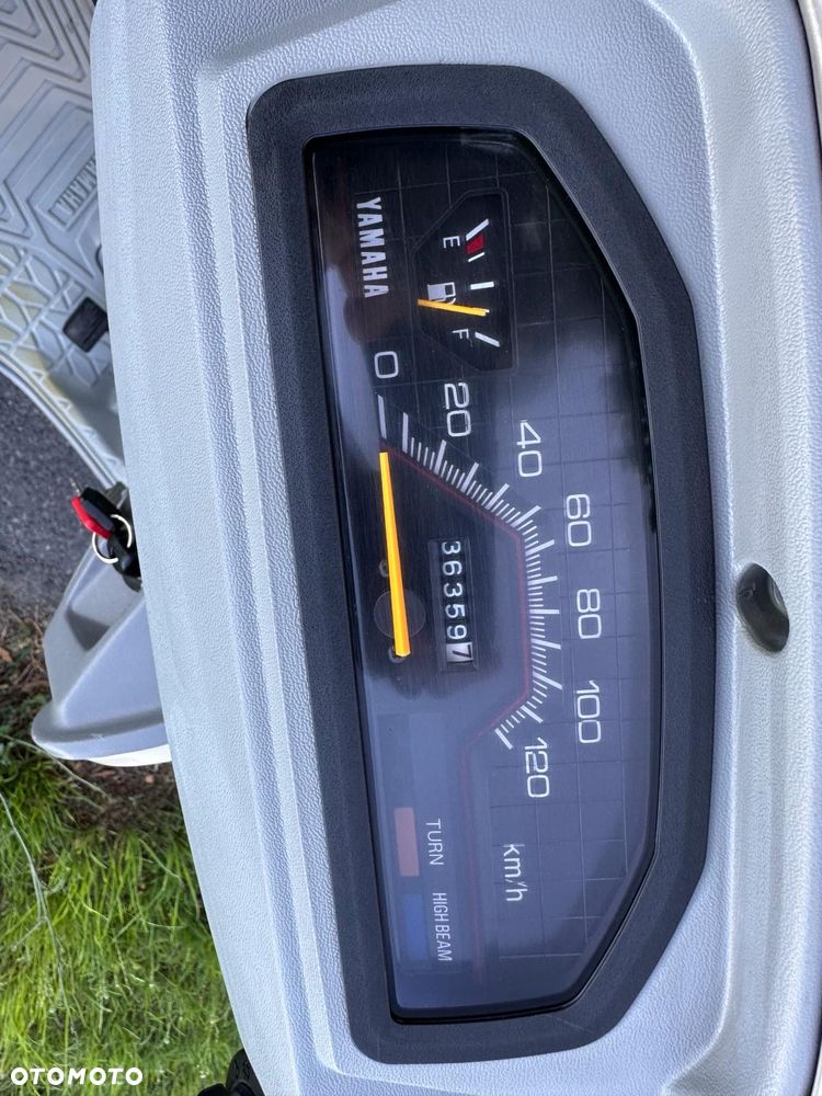 Yamaha Beluga - 7