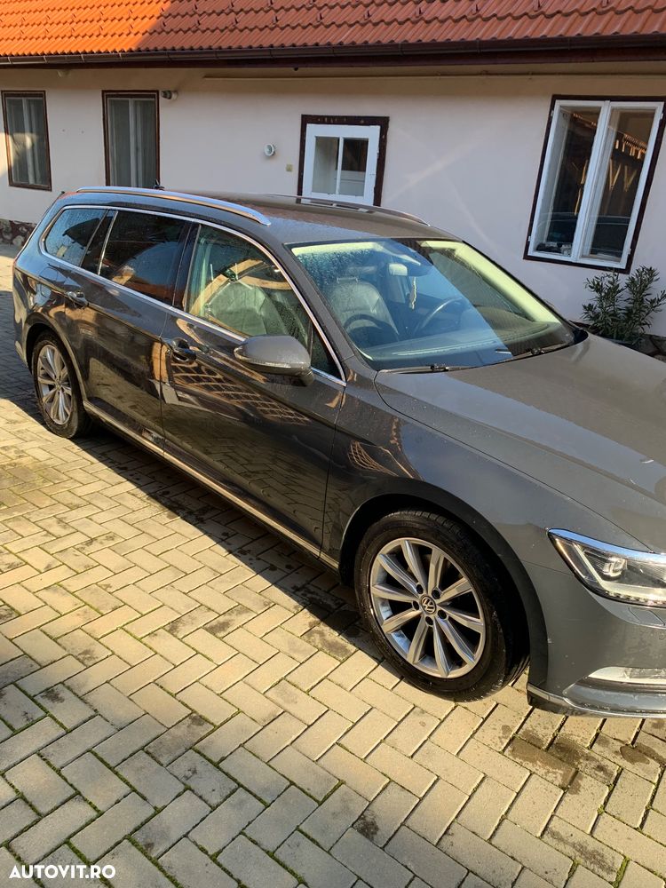 Volkswagen Passat 2.0 TDI DSG Highline - 9