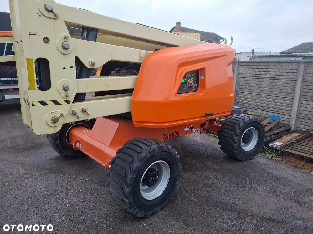 JLG 520AJ - 1
