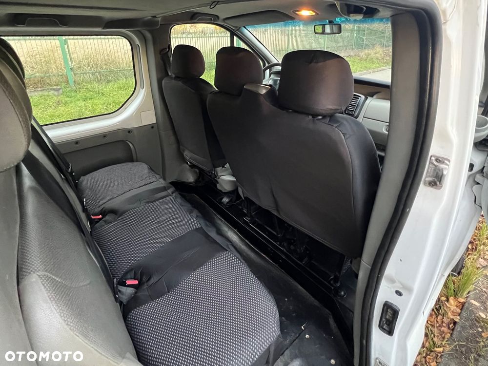 Renault Traffic - 12