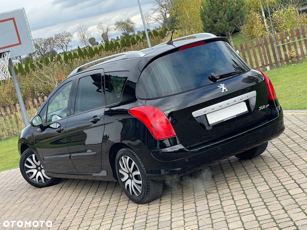 Peugeot 308 - 4