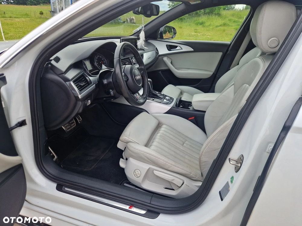 Audi A6 Avant 3.0 TDI quattro S tronic - 4