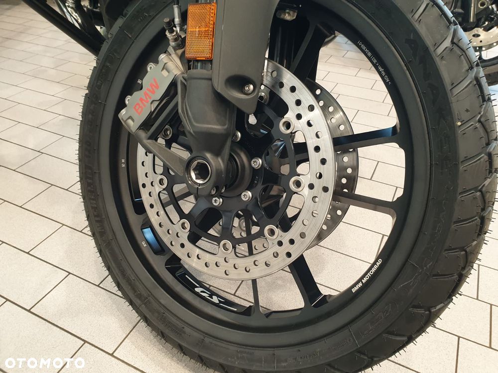 BMW R - 2