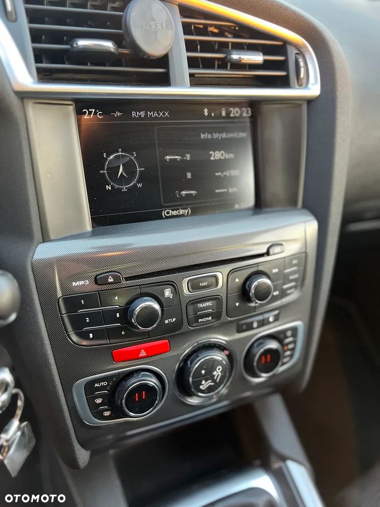 Citroën C4 1.6 VTi Exclusive - 20