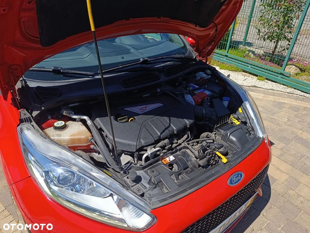 Ford Fiesta ST - 26