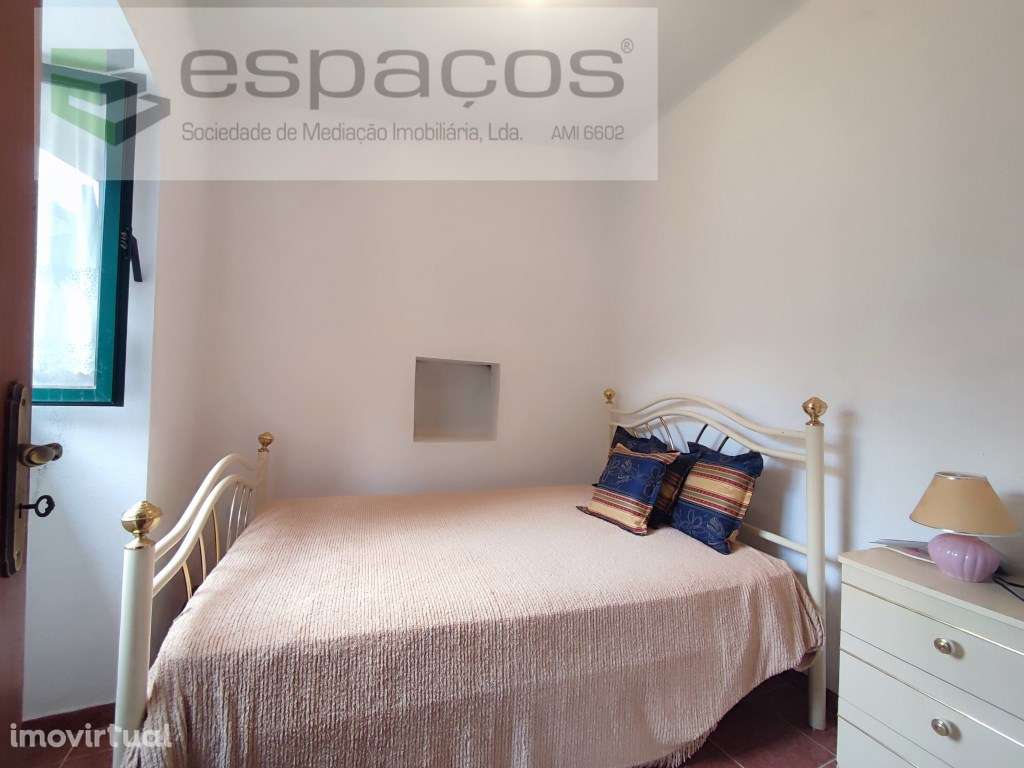 Moradia em Pedra, perto de Monsanto - Grande imagem: 5/10