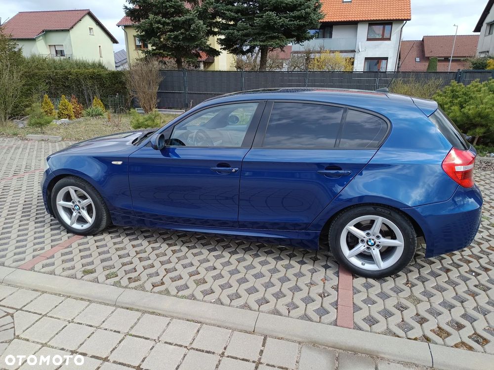 BMW Seria 1 120i - 1