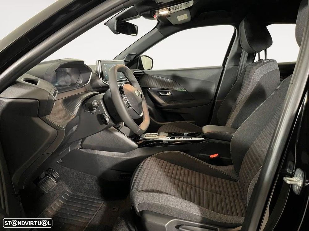 Peugeot 2008 1.5 BlueHDi Active EAT8 - 4