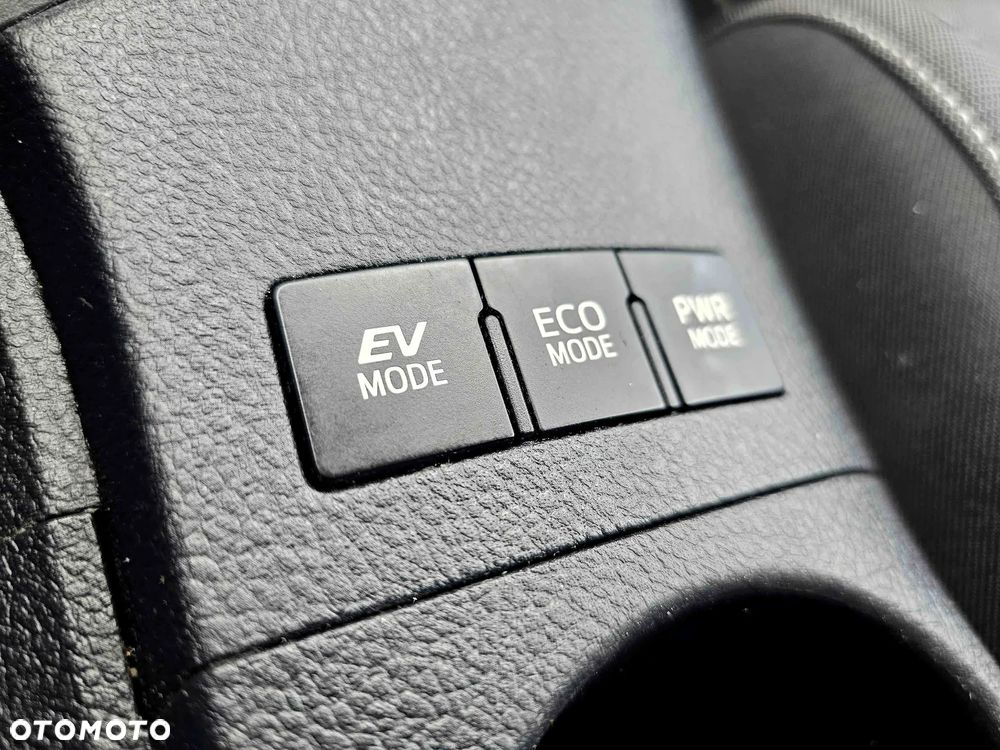 Toyota Auris - 21