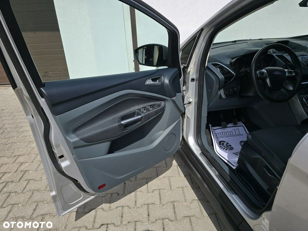 Ford C-MAX - 12