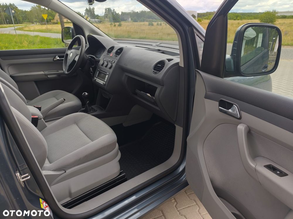Volkswagen Caddy Life - 16