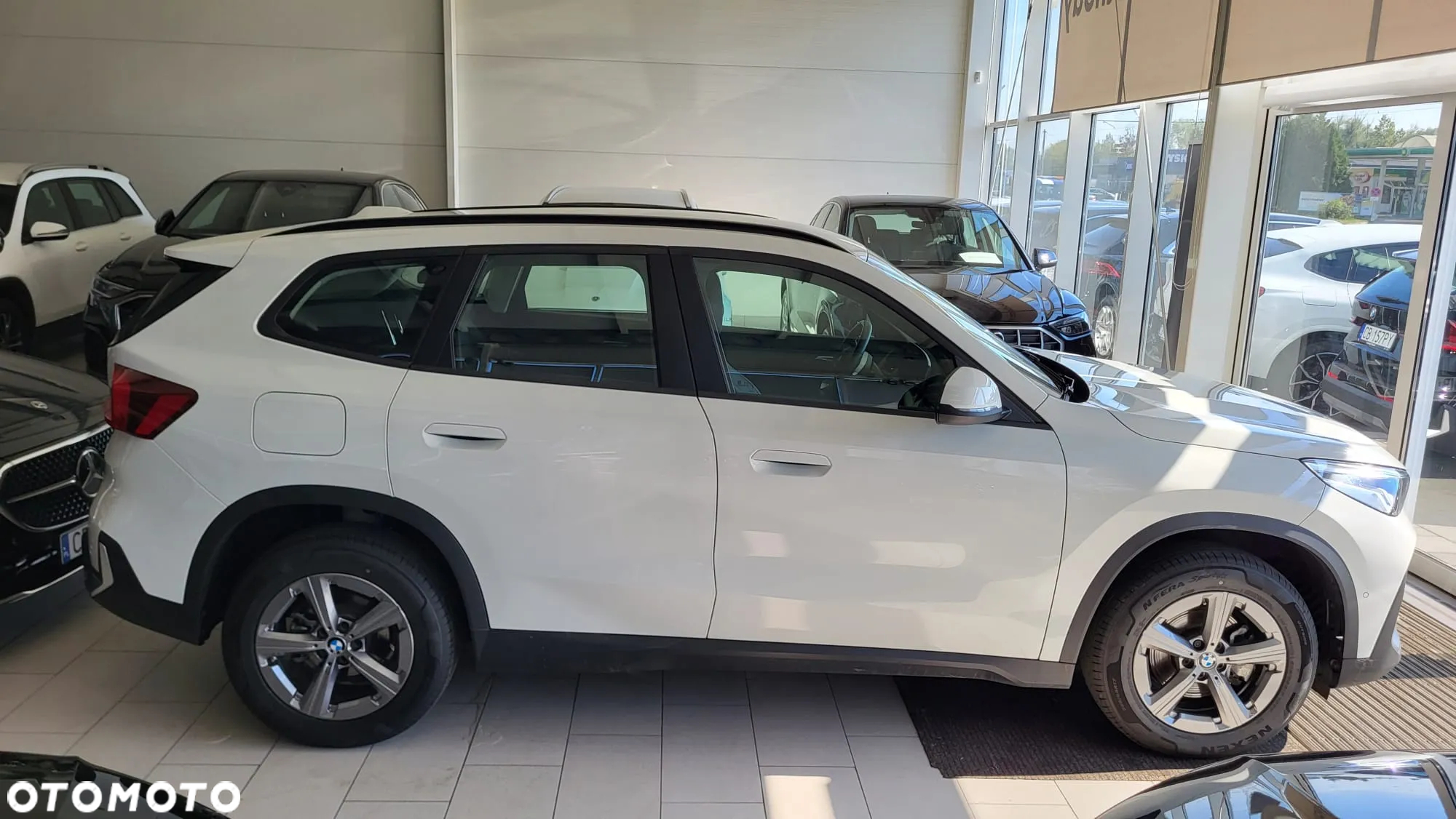 BMW X1 sDrive18i Business Edition - 2
