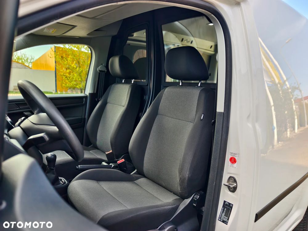 Volkswagen Caddy - 7
