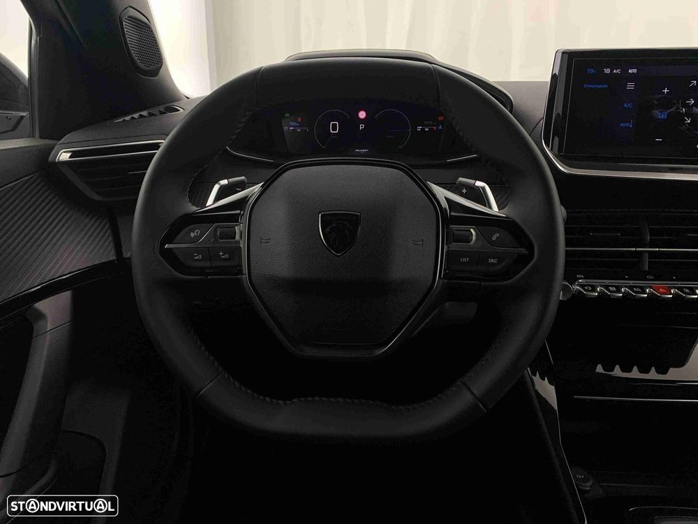 Peugeot 2008 1.2 Hybrid Allure e-DCS6 - 11