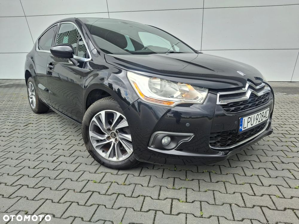 Citroën DS4 e-HDi 110 SoChic - 16