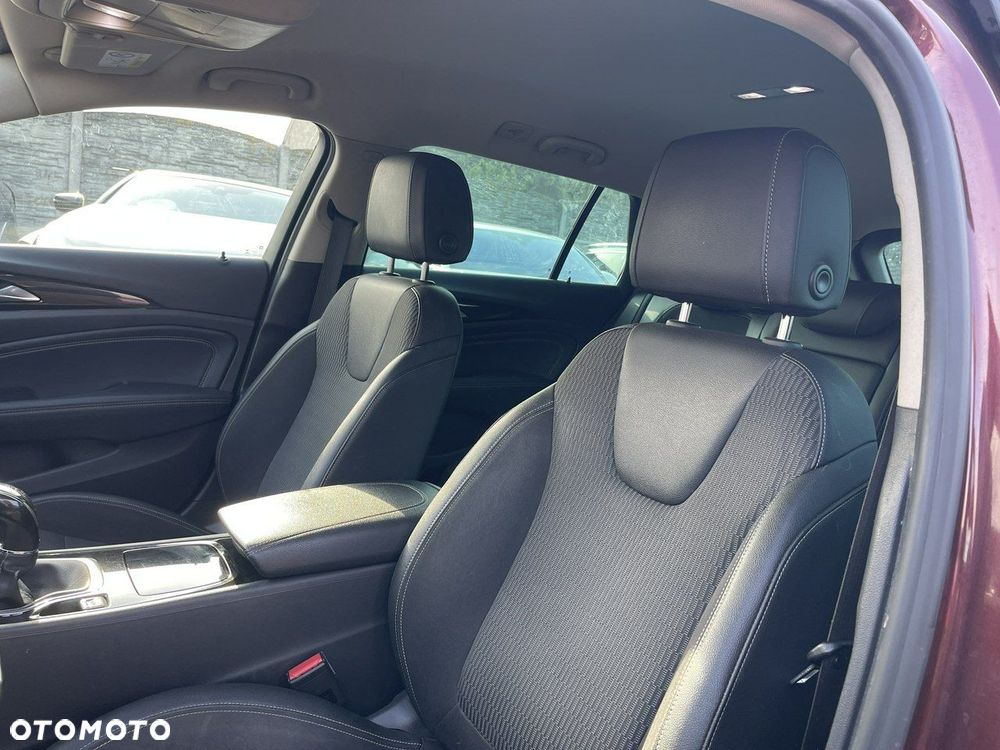 Opel Insignia 2.0 CDTI 4x4 ecoFLEX - 11