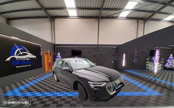 Audi e-tron 55 quattro - 1