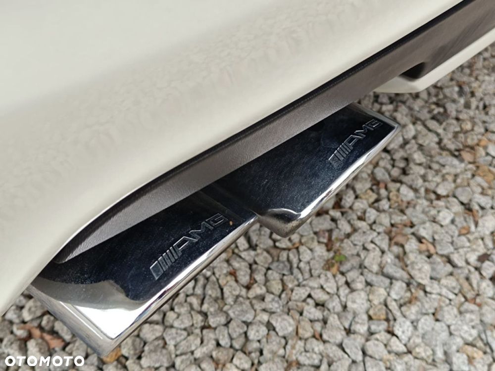 Mercedes-Benz CLS 63 AMG 7G-TRONIC - 38