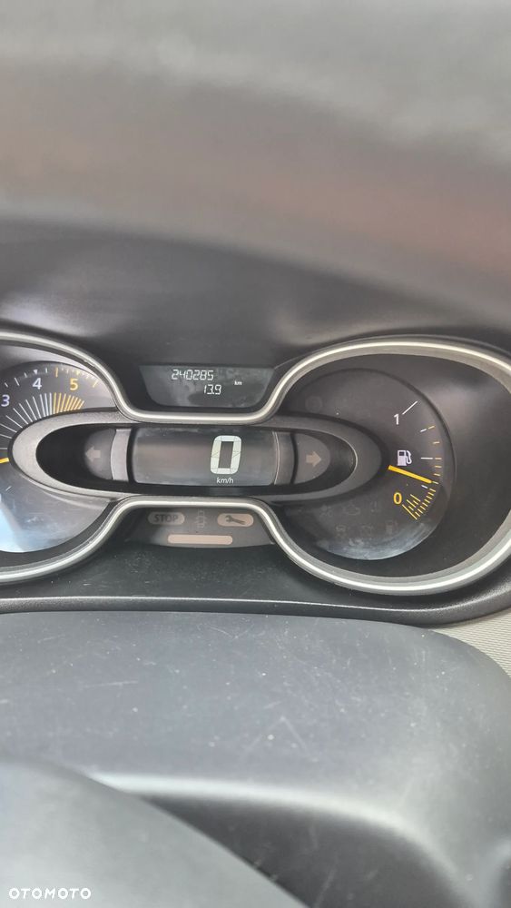 Renault TRAFIC - 15