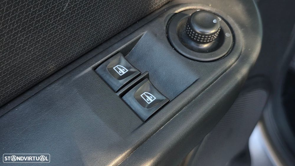 Renault Clio 1.5 dCi Zen - 18