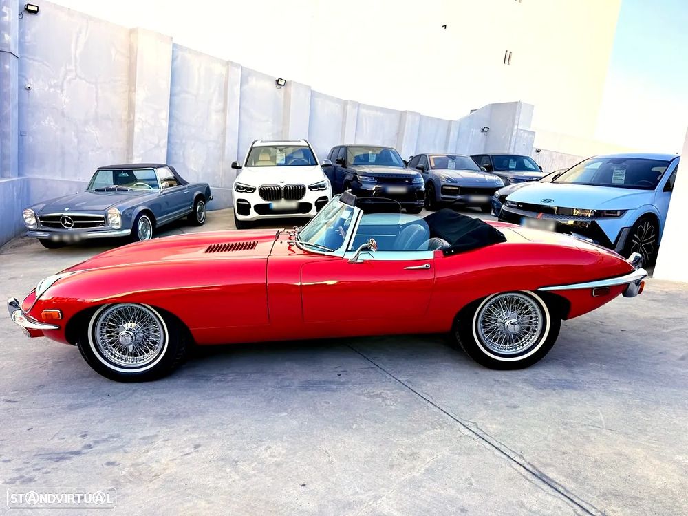 Jaguar E-Type - 6