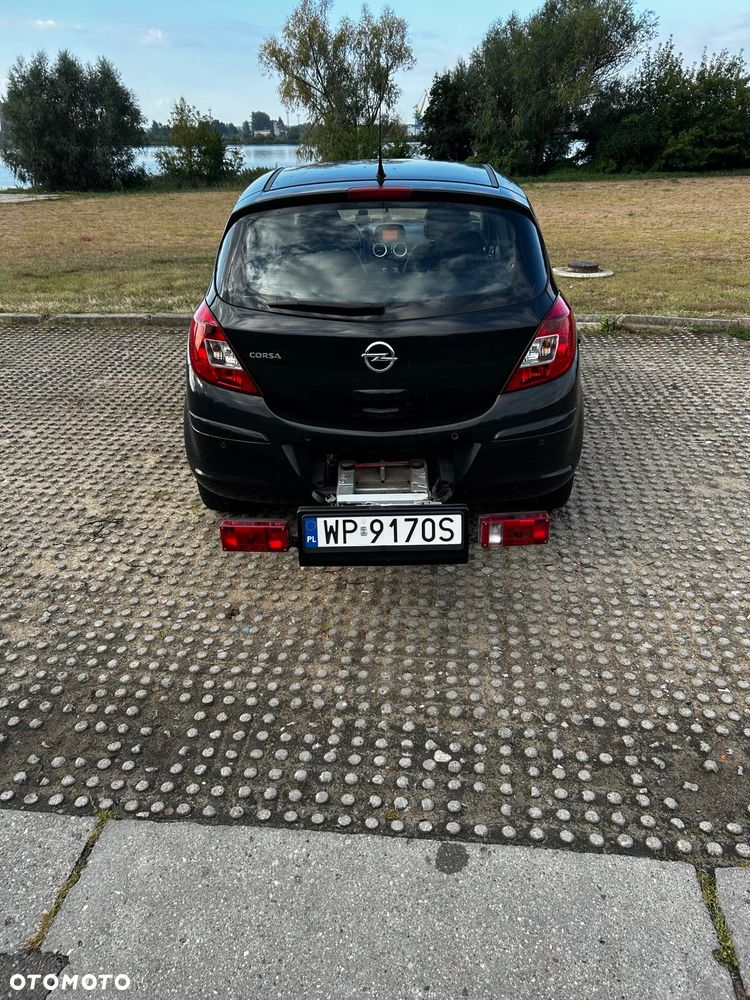 Opel Corsa 1.4 Cosmo - 8
