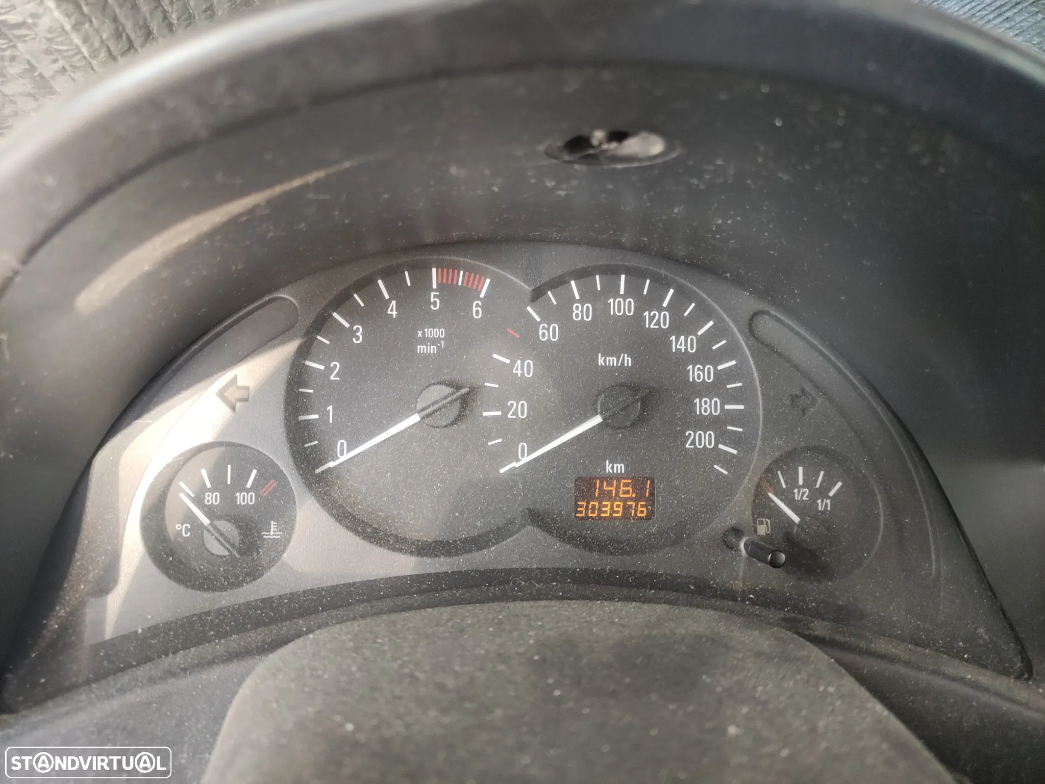 Opel Corsa 1.3 CDTi Silver - 3