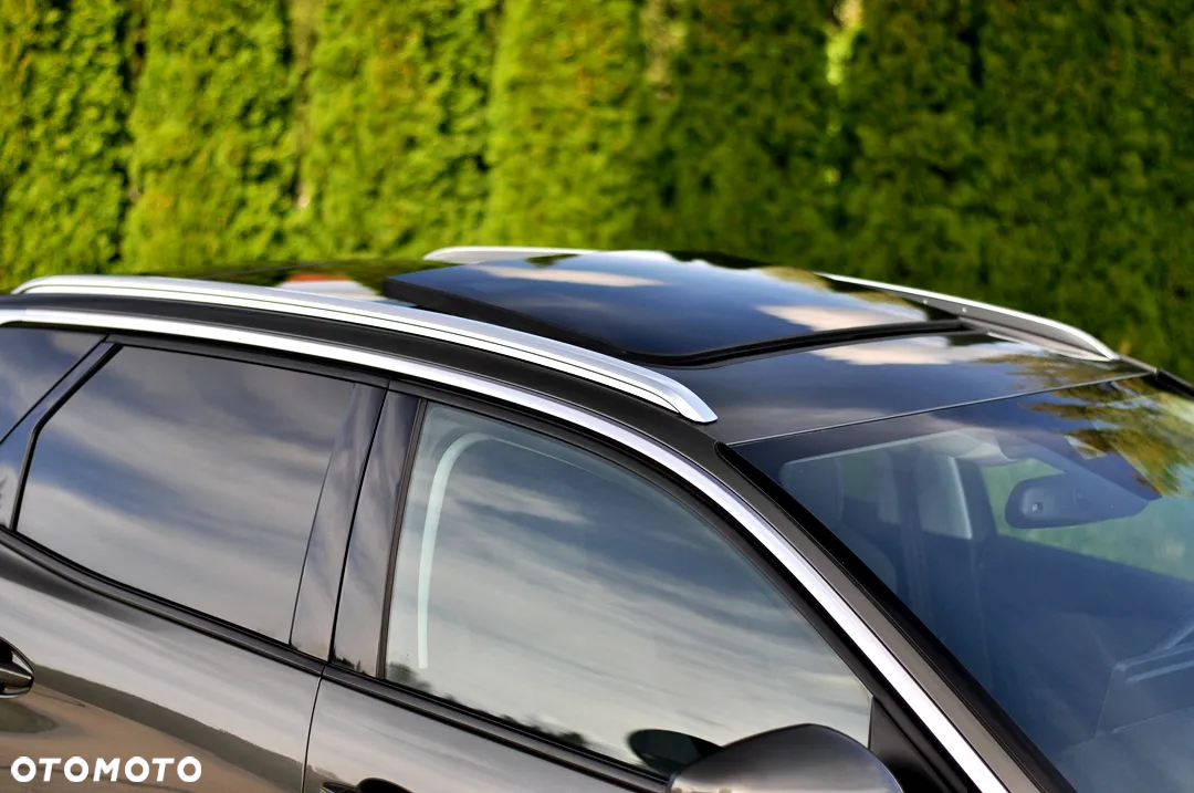 Peugeot 3008 1.2 PureTech Allure S&S - 4