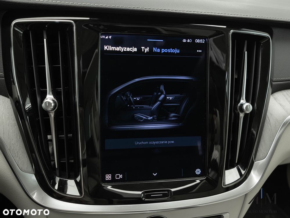 Volvo V60 Cross Country B4 D AWD Geartronic - 25