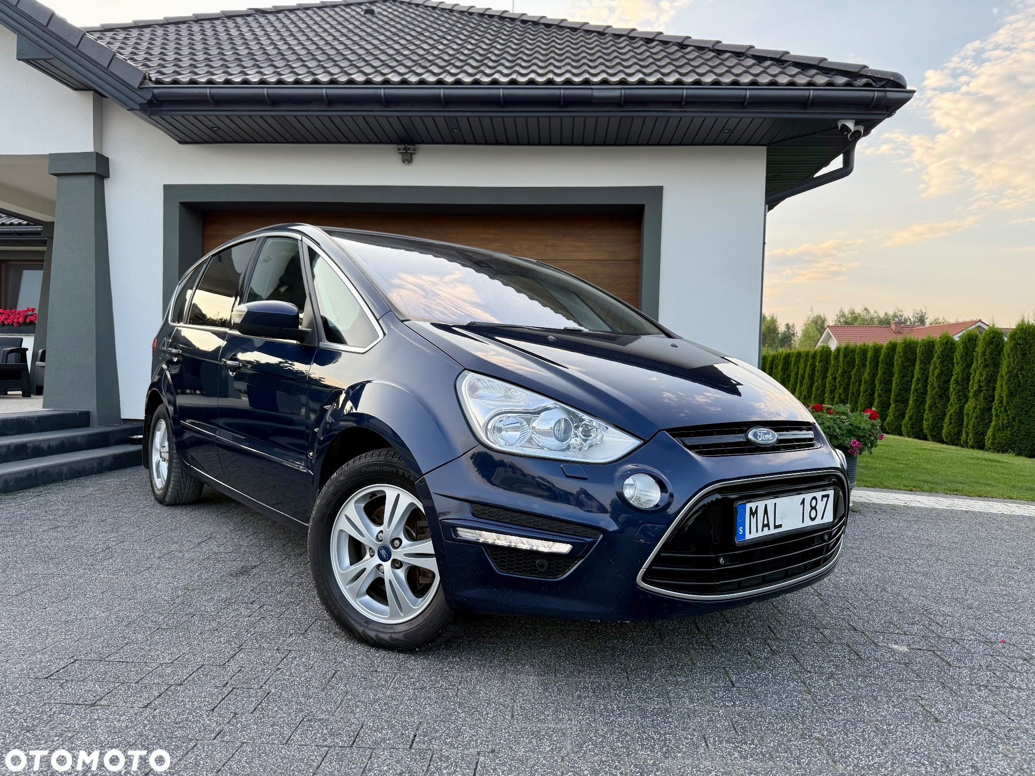 Ford S-Max 2.0 TDCi DPF Titanium - 8