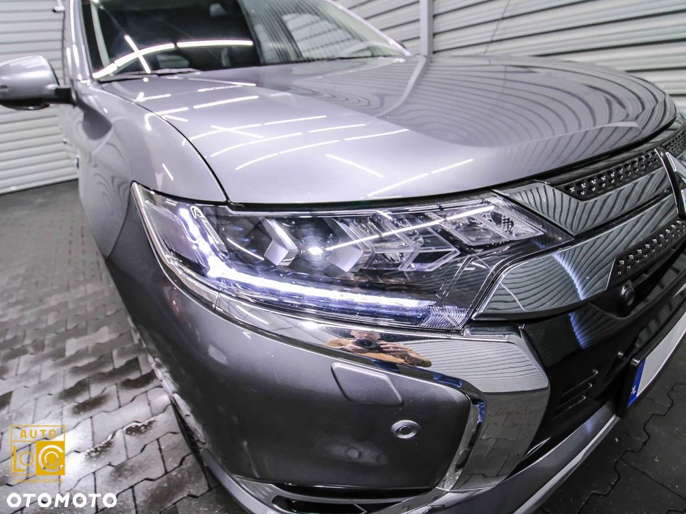 Mitsubishi Outlander Instyle - 34