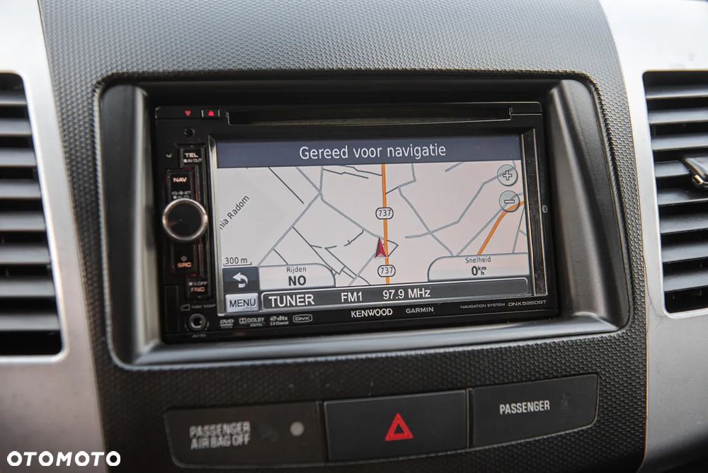 Mitsubishi Outlander - 19