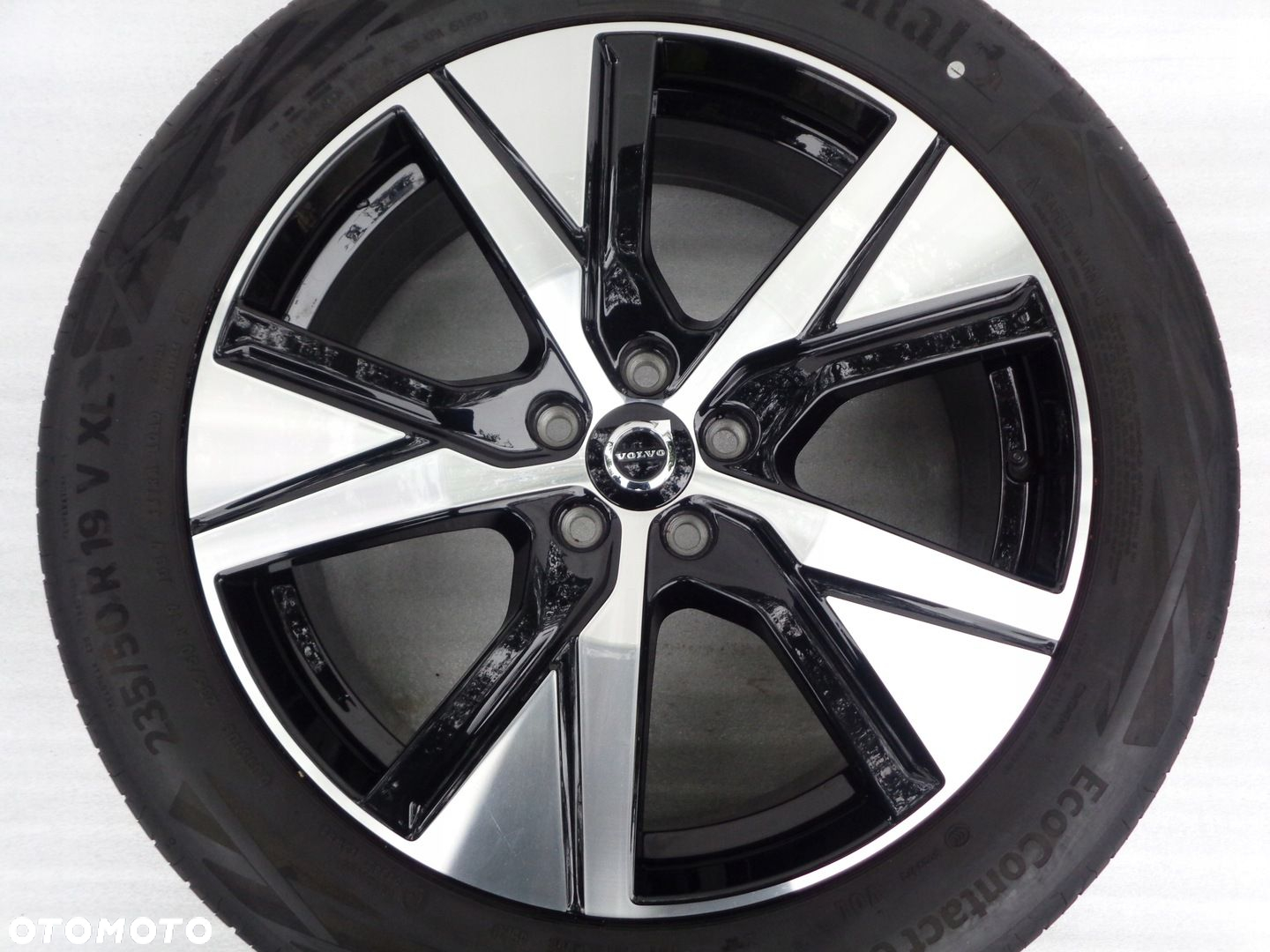 FELGI Alufelgi 19 5x108 VOLVO XC40 XC60 ET50,5 - 5