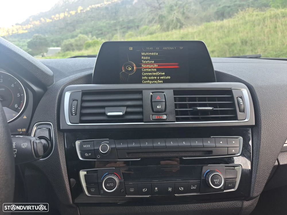 BMW 116 d Sport Line - 21