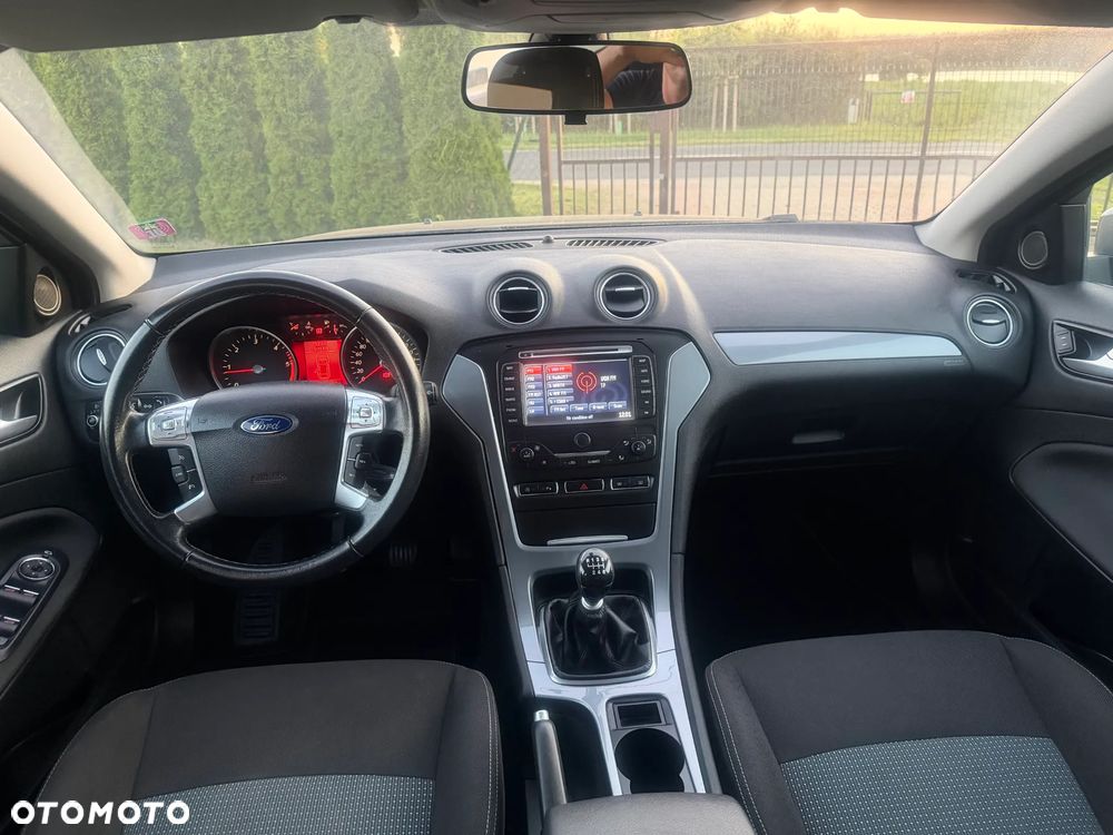 Ford Mondeo 1.6 TDCi Silver X - 3