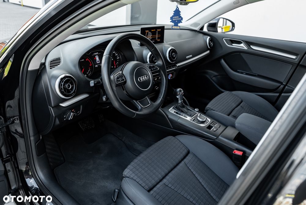 Audi A3 Sportback 2.0 TDI quattro S tronic design - 16