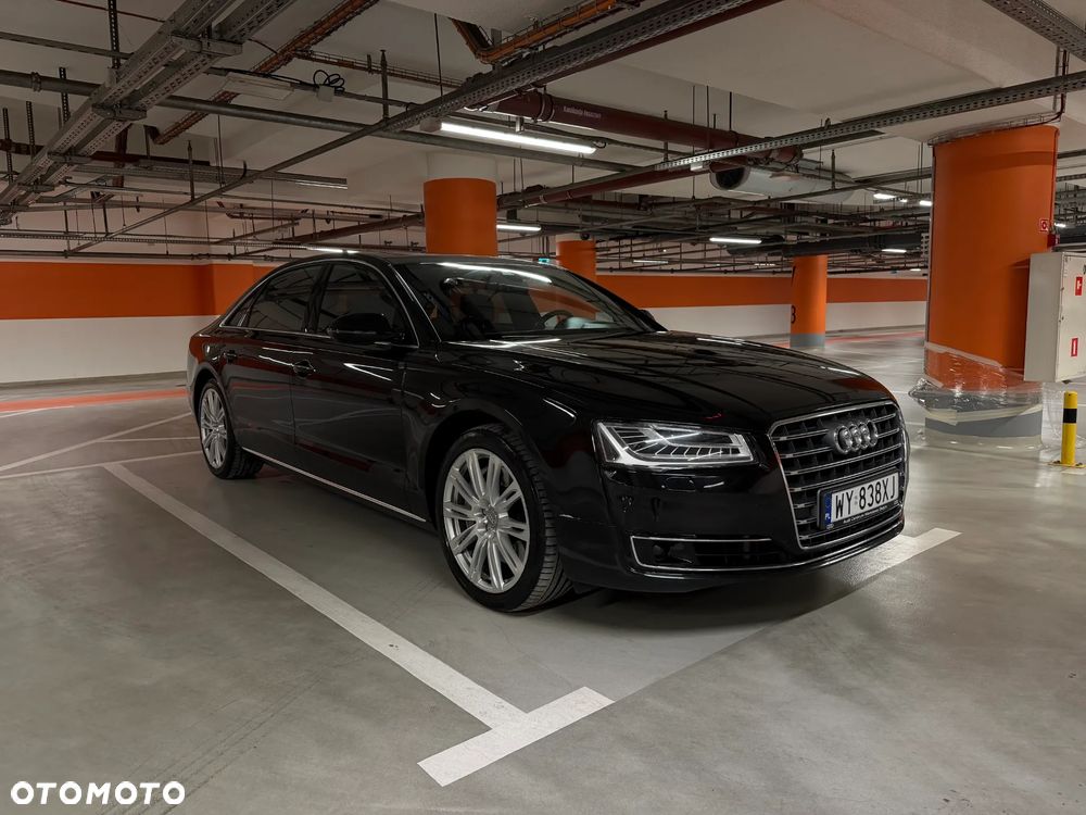 Audi A8 - 1