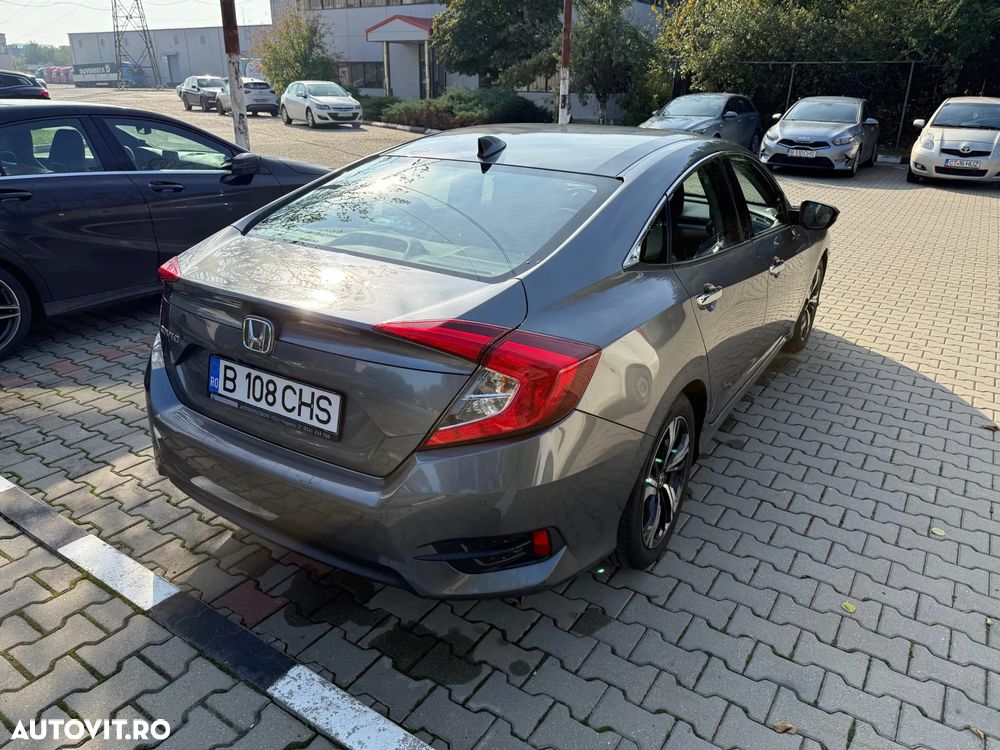 Honda Civic 1.5 VTEC Turbo Elegance Navi - 6