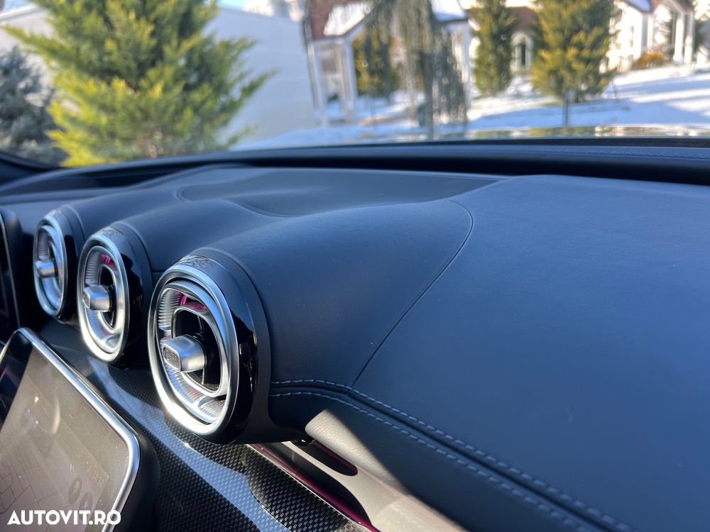 Mercedes-Benz C - 16