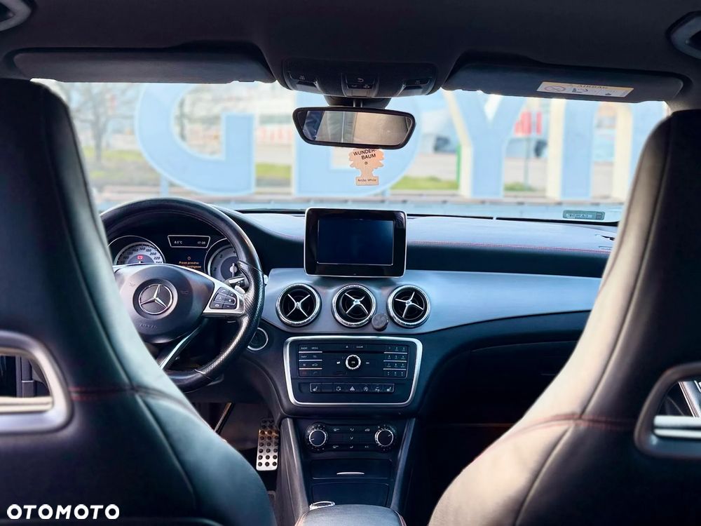 Mercedes-Benz CLA 200 (CDI) d 7G-DCT AMG Line - 6