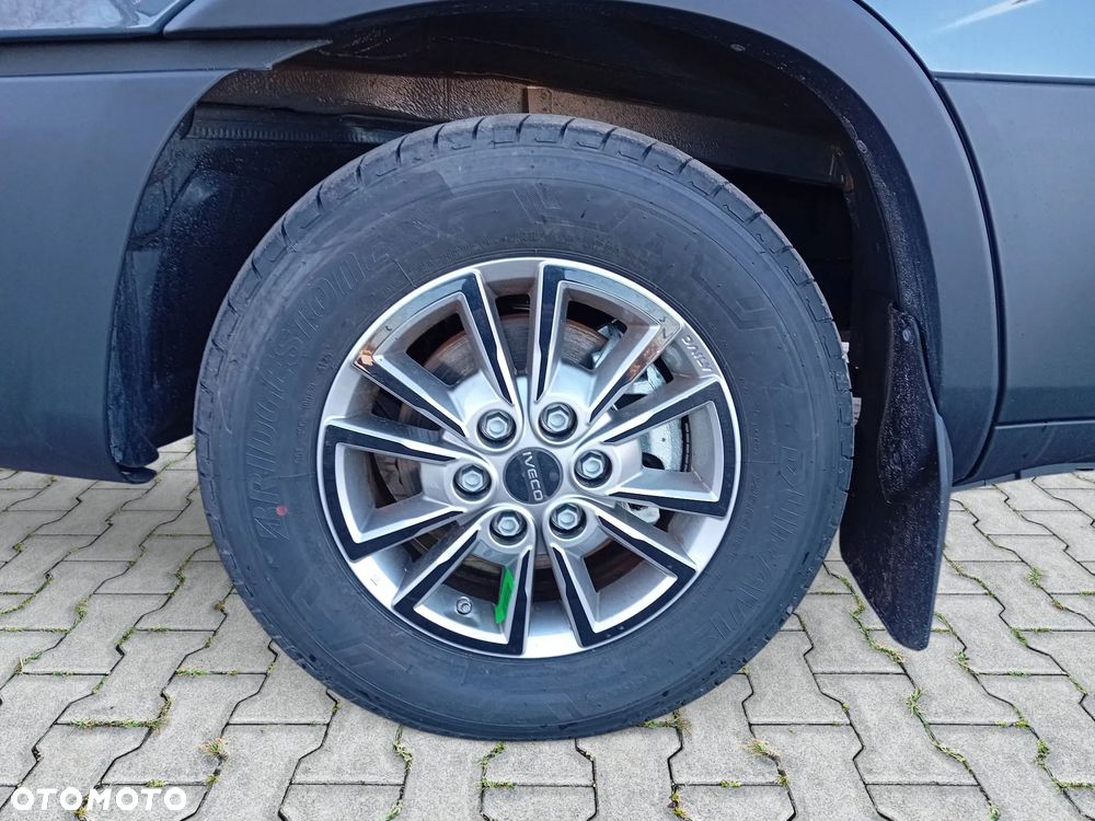 Iveco Daily L4H3 3.0 Diesel 180KM Automat Hi-Matic 2026 - 23