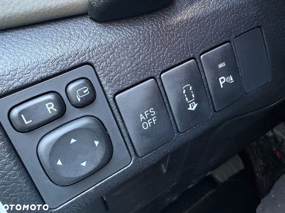 Toyota Auris 1.8 VVT-i Automatik Executive - 12