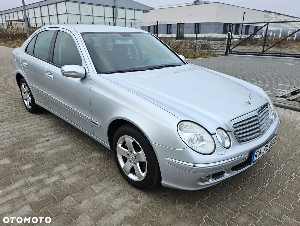 Mercedes-Benz Klasa E - 10